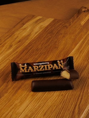 Марципановый батончик в темном шоколаде, 40 гр